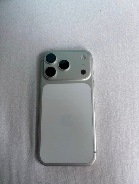 iPhone 17 Pro 256GB Silver | 100% batterij | Nieuwstaat, Télécoms, 256 GB, Comme neuf, Enlèvement, Sans abonnement