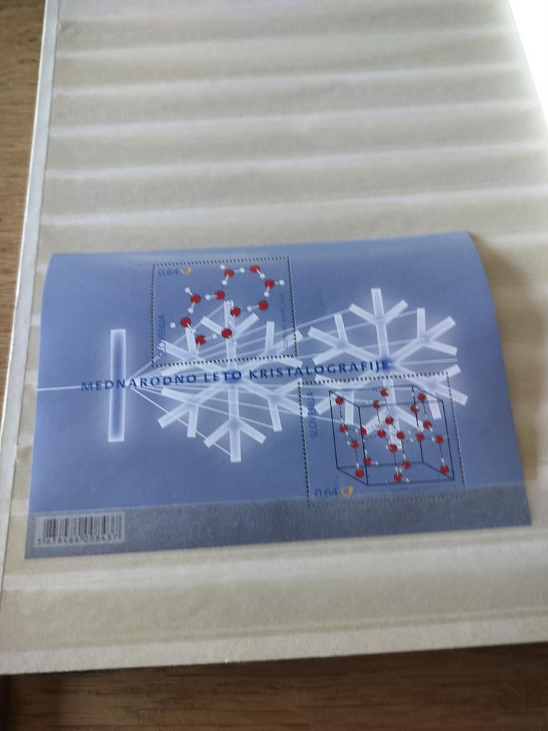 Velletje jaar kristalografie 2014 Slovenië postfris, Verzenden