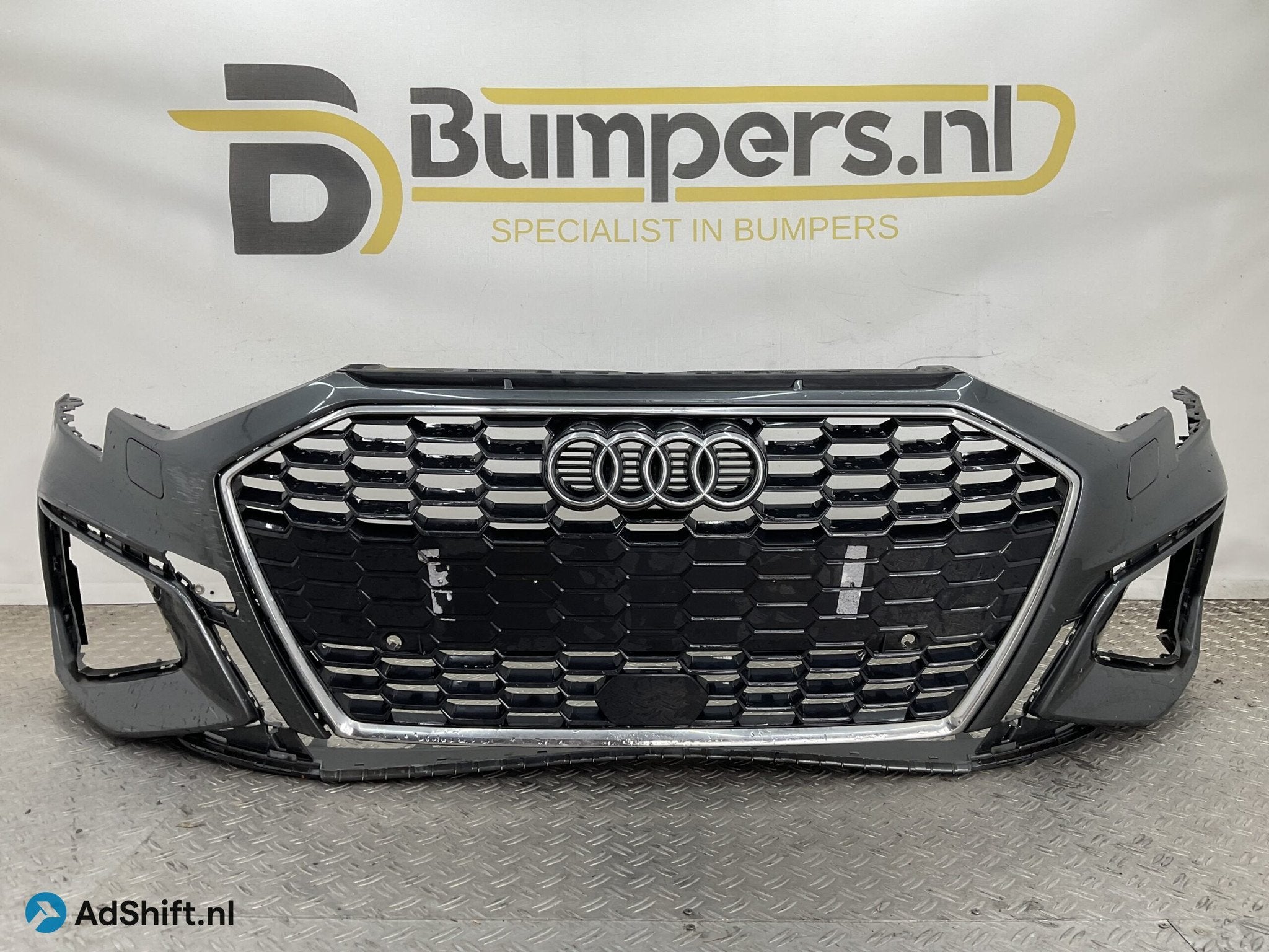 Bumper Audi A3 8Y SLine S-Line kls 22-24 8Y0807437F Voorbump, Bumper