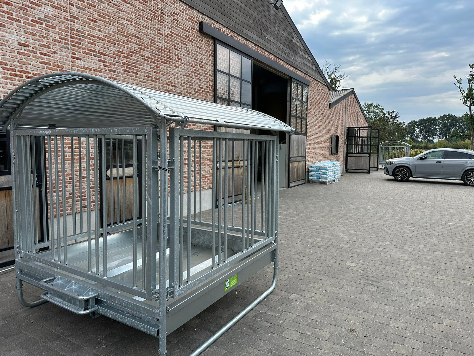 Hooiruif rechte spijlen, Dieren en Toebehoren