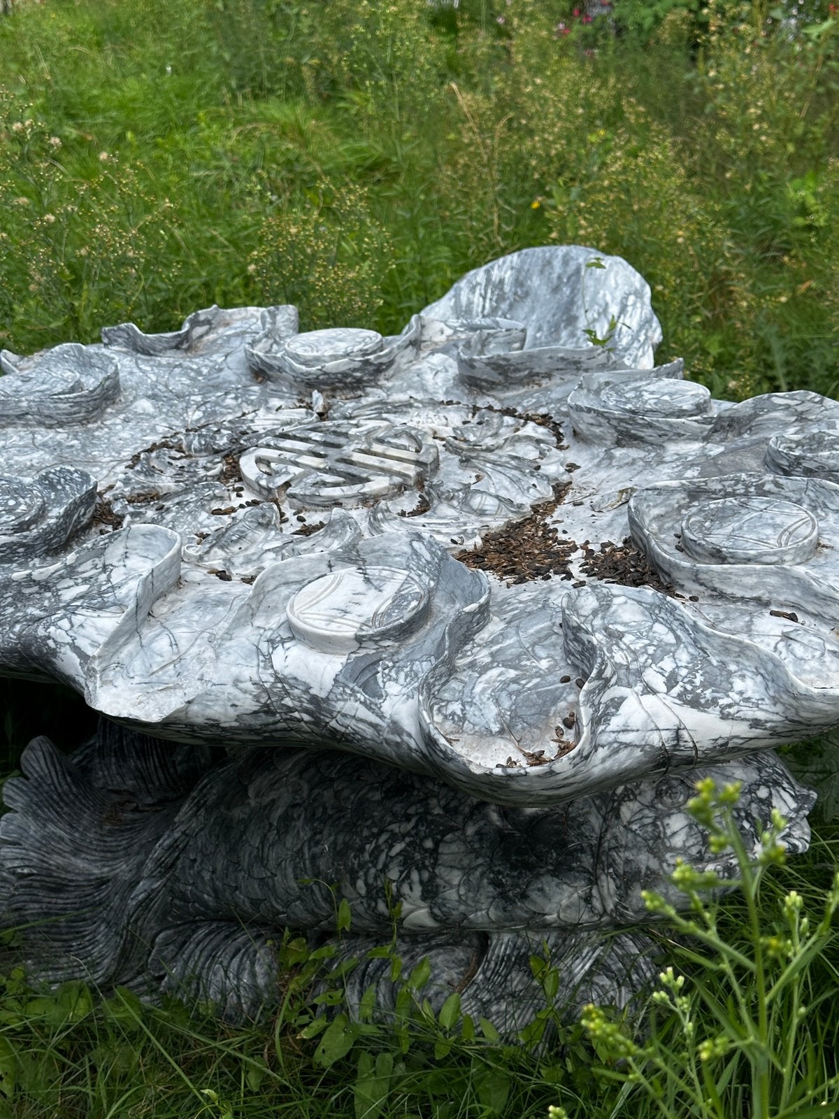 Table de jardin artistique unique avec carpe, Jardin & Terrasse, Enlèvement ou Envoi, Comme neuf