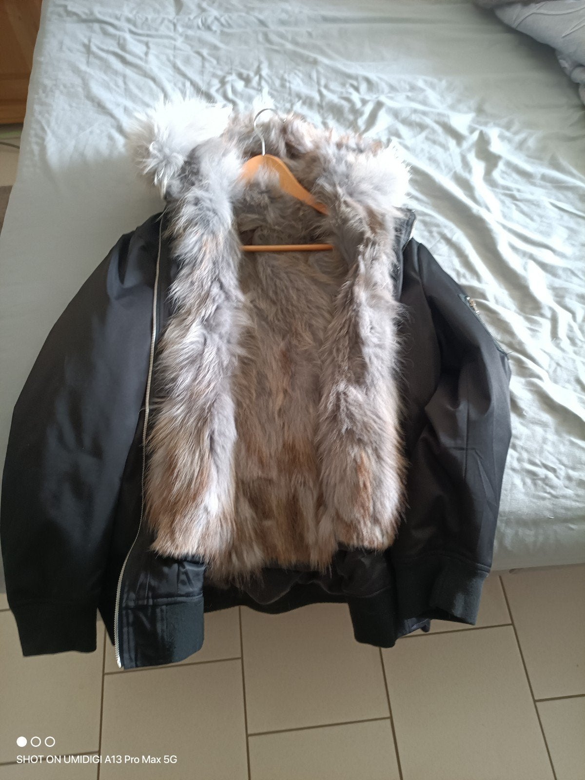 blouson met bont, Kleding | Dames, Ophalen of Verzenden, Zo goed als nieuw, Maat 46/48 (XL) of groter, Zwart