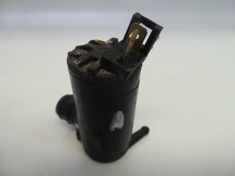 LAVE-GLACE POMPE ARRIÈRE Suzuki Alto (01-2009/-), Dhr. M. Roggen, Stadsweg 37 37
9917 PV  WIRDUM GR., NL, Suzuki, Utilisé