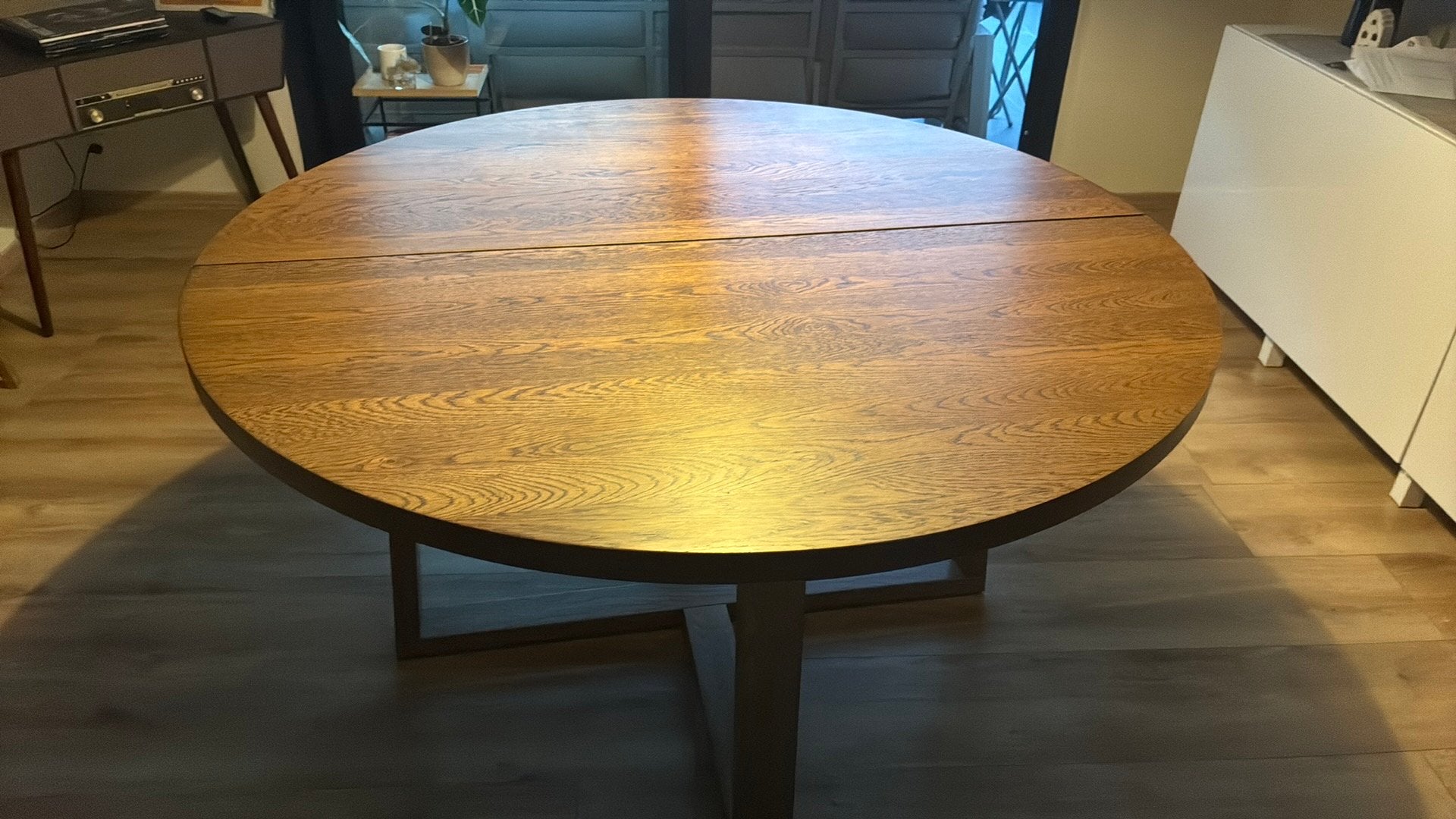 Ronde tafel 8 personen, Ophalen, 150 tot 200 cm, Zo goed als nieuw, Vijf personen of meer