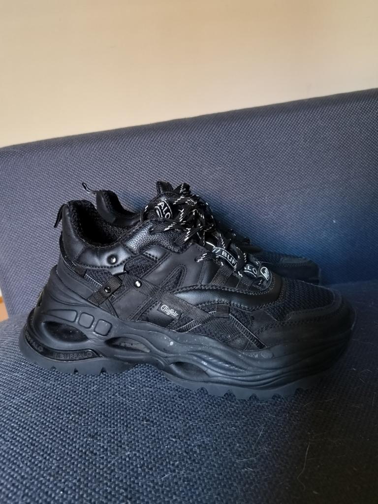Buffalo sneakers maat 39, Ophalen, Sneakers