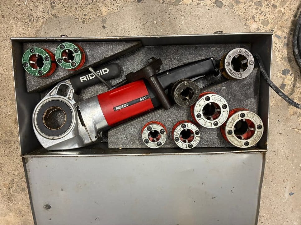 Draadsnijmachine Redgid in nieuwstaat, Doe-het-zelf en Bouw, Ophalen, Zo goed als nieuw