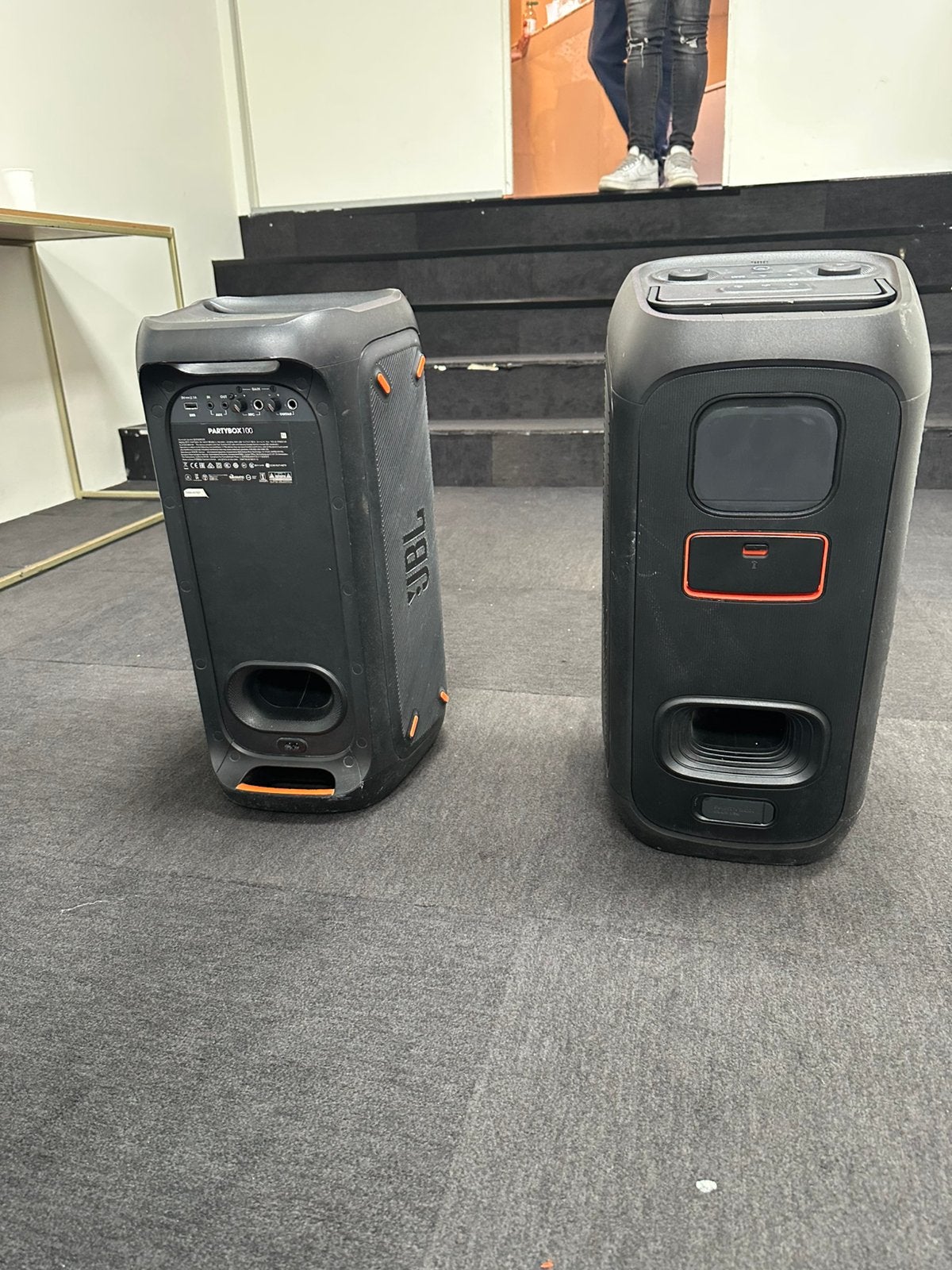 JBL 120, 100, Ophalen, Zo goed als nieuw, JBL