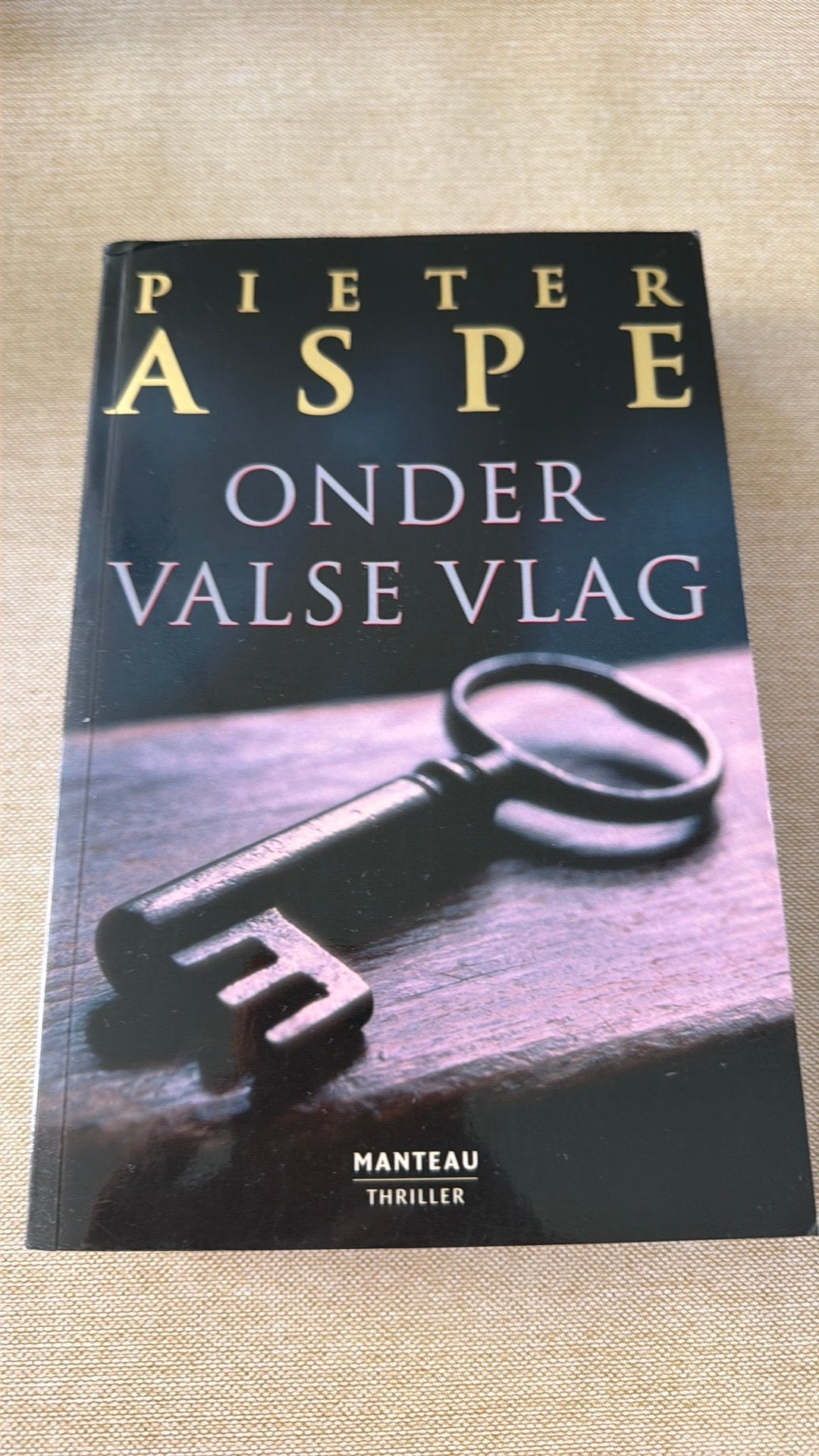 Pieter Aspe - Onder valse vlag, Enlèvement, Comme neuf, Pieter Aspe