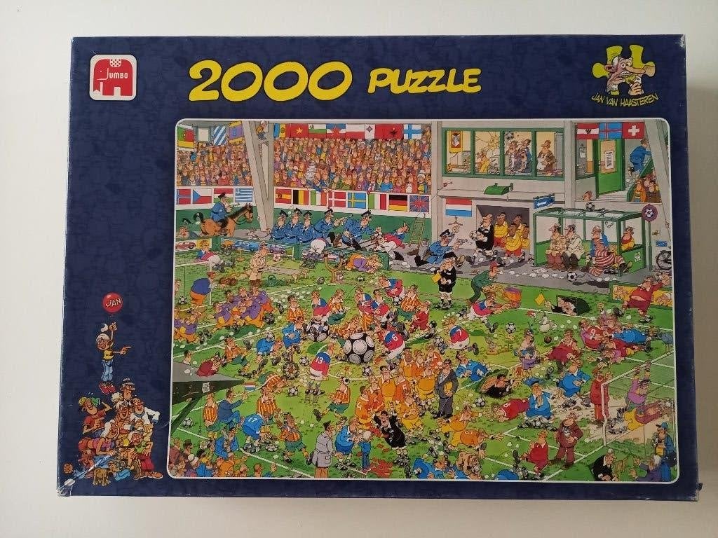 Puzzels Jan van Haasteren 2000st, Hobby en Vrije tijd, Denksport en Puzzels, Ophalen of Verzenden, Meer dan 1500 stukjes, Gebruikt