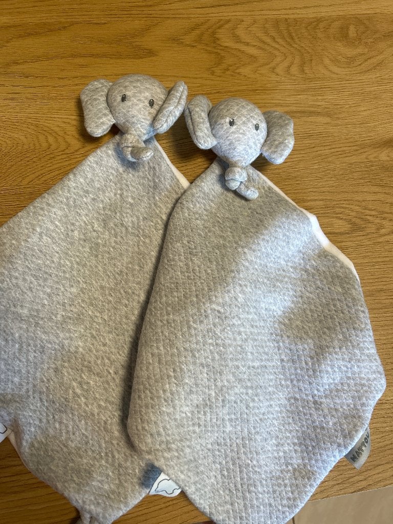 Doudou natoe, Enfants & Bébés, Jouets | Peluches, Enlèvement, Comme neuf, Éléphant