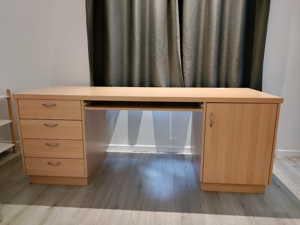 Bureau, Maison & Meubles, Bureaux, Autres marques, Bureau d'ordinateur, Comme neuf, Avec tiroirs