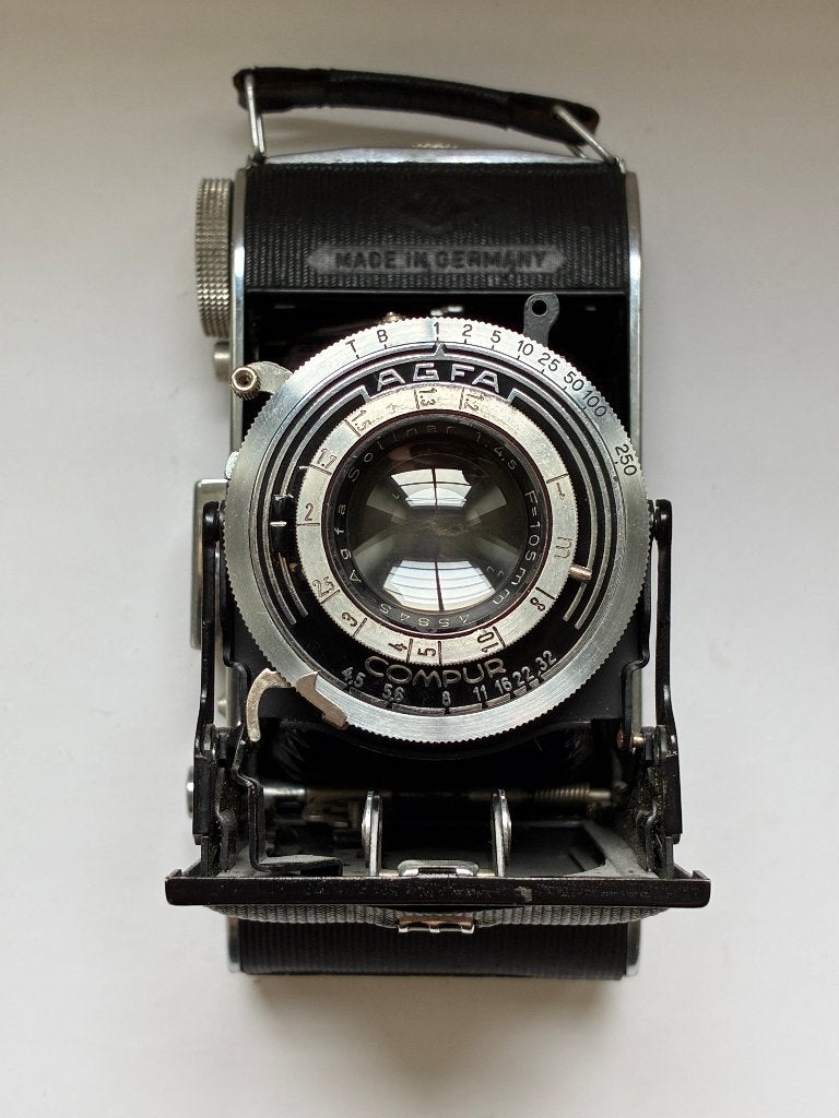 Agfa Billy Compur Solinar F/4.5 105mm Balgcamera (Nagekeken), Audio, Tv en Foto, Fotocamera's Analoog, Ophalen of Verzenden, Refurbished