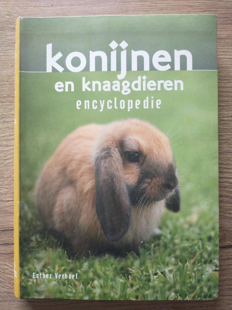 Konijnen en knaagdieren encyclopedie, Boeken, Dieren en Huisdieren, Ophalen, Konijnen of Knaagdieren, Zo goed als nieuw, Esther Verhoef