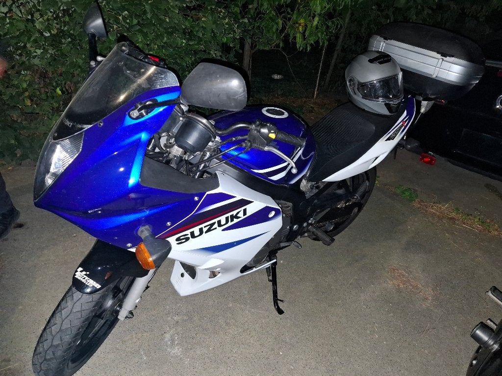 Suzuki GS500f bowjaar 2009 + boek in ordre, Nieuw, Particulier, Toermotor, Minimaal motorrijbewijs A2