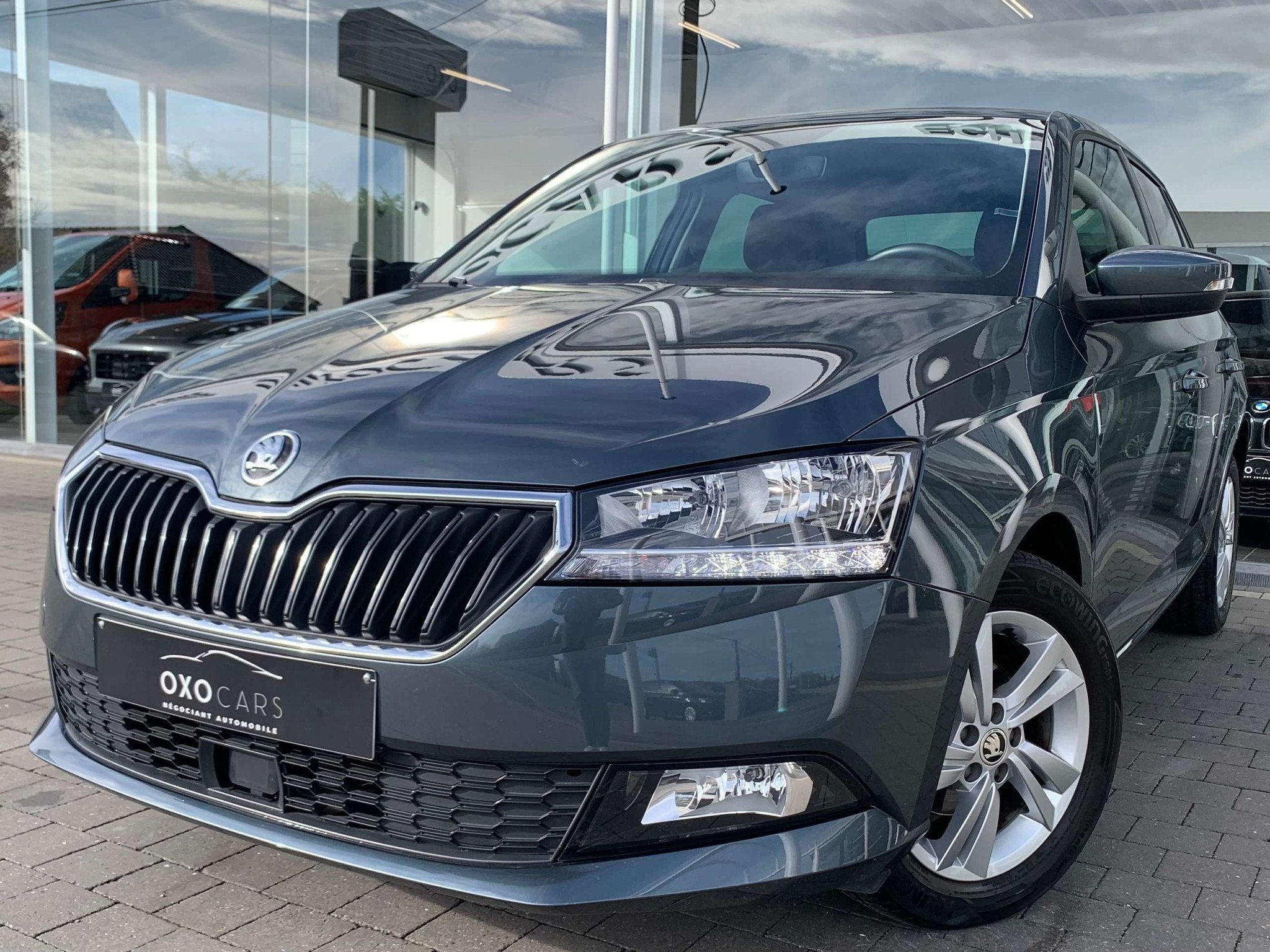 Skoda Fabia 1.0i / Airco / CarPlay / Cruise / PDC / LED / FA, Autos, Argent ou Gris, Achat, Euro 6, Entreprise