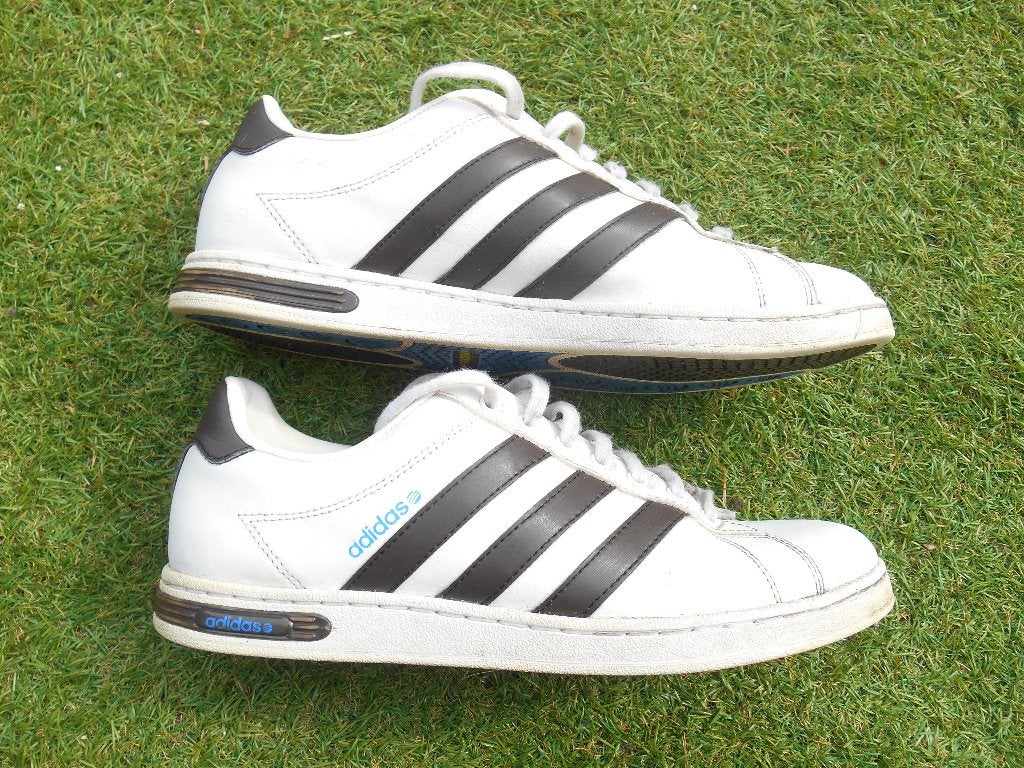 Paire d'Adidas blanche Fluo Label Neo, Enlèvement ou Envoi, Général, Porté, Blanc