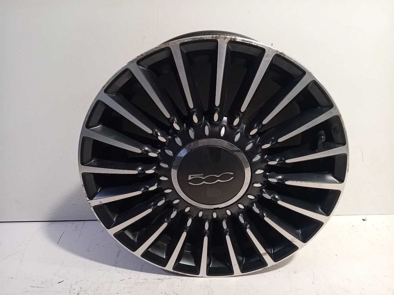 Velg Fiat 500, Onderdelen@venauto.nl, Van der Ven Autorecycling B.V., Ettenseweg 76, 4706 PB Roosendaal, The Netherlands, Enlèvement ou Envoi
