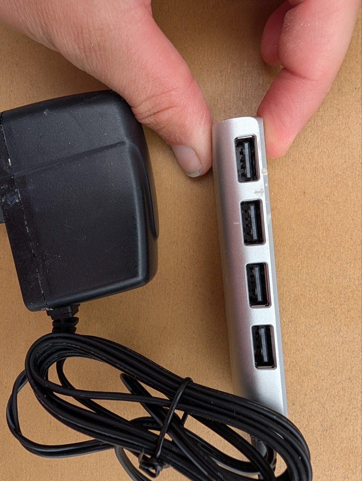 Belkin USB hub, Computers en Software, Dockingstations, Ophalen of Verzenden, Harde schijf