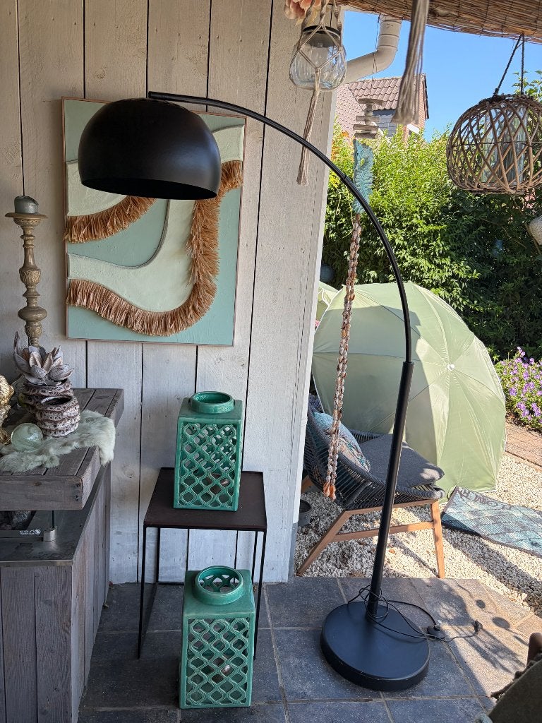 Zwarte vloerlamp Prenuptia, Huis en Inrichting, Lampen | Vloerlampen, Ophalen, Overige materialen, Gebruikt, Modern
