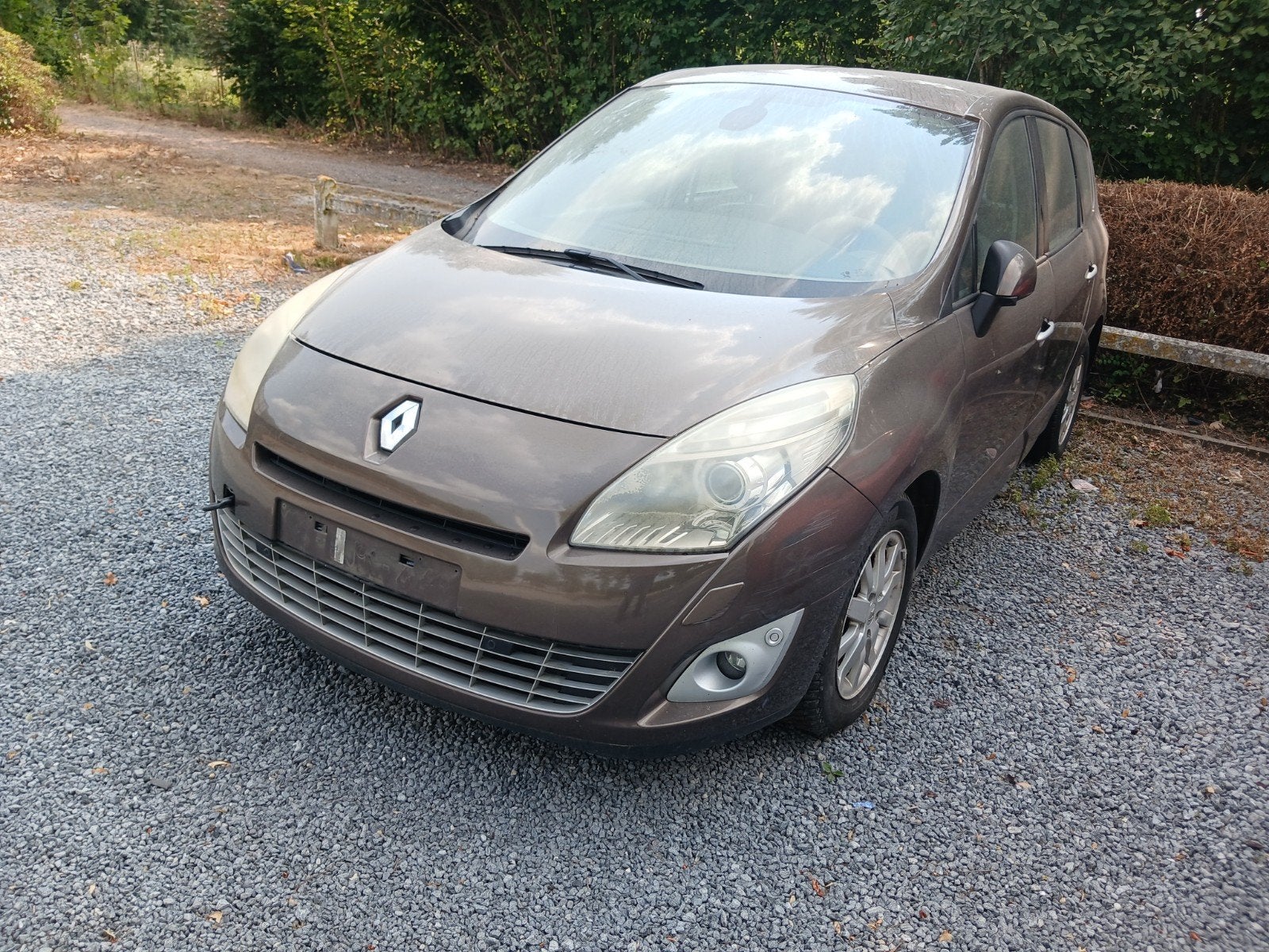 moteur cassé  0488121180, Euro 5, Monovolume, 4 cilinders, Parkeersensor