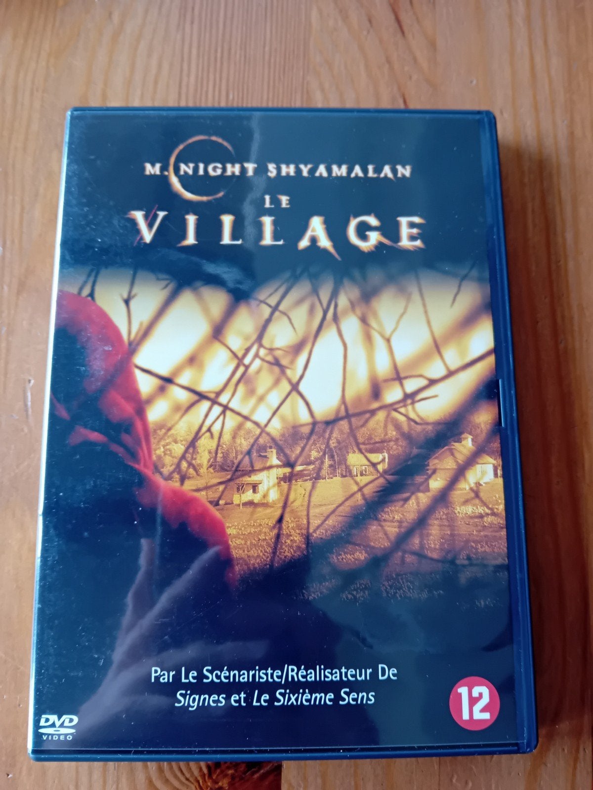 Le Village, CD & DVD, Enlèvement ou Envoi
