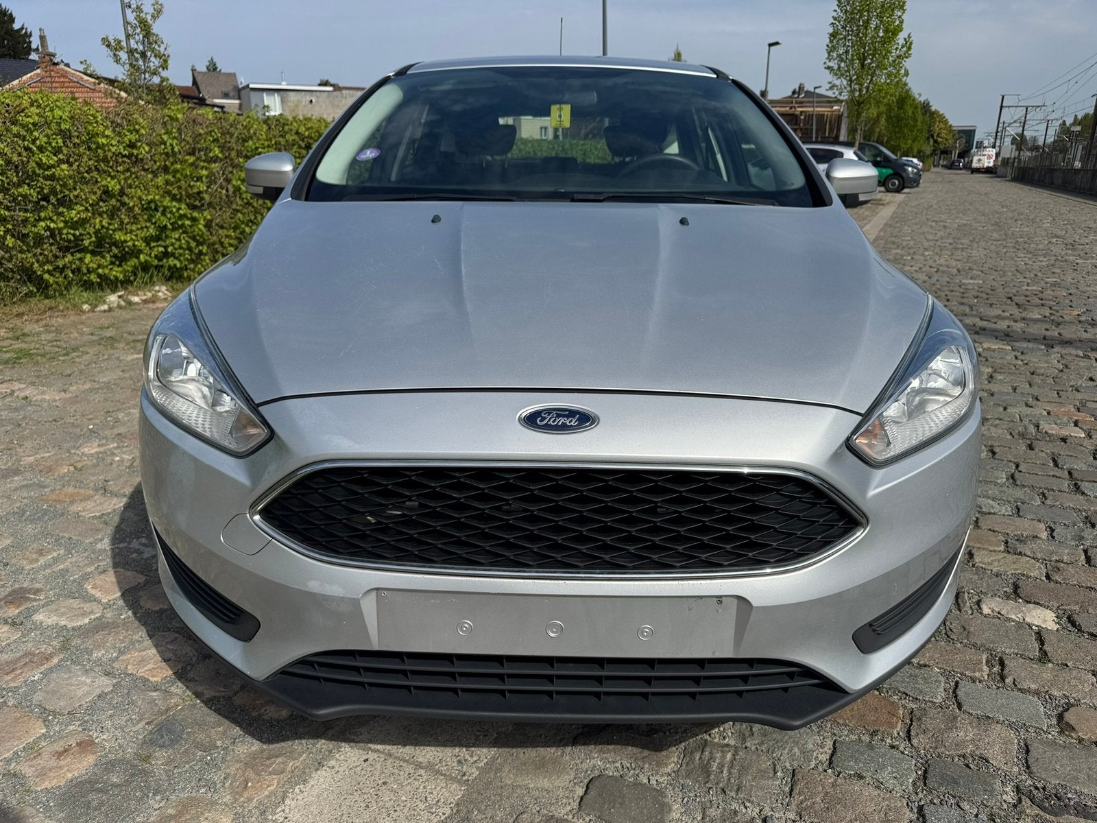 Ford Focus 1.6i 1r Main Carnet Ford Euro6 2016, Autos, Focus, Entreprise, Boîte manuelle, 4 cylindres