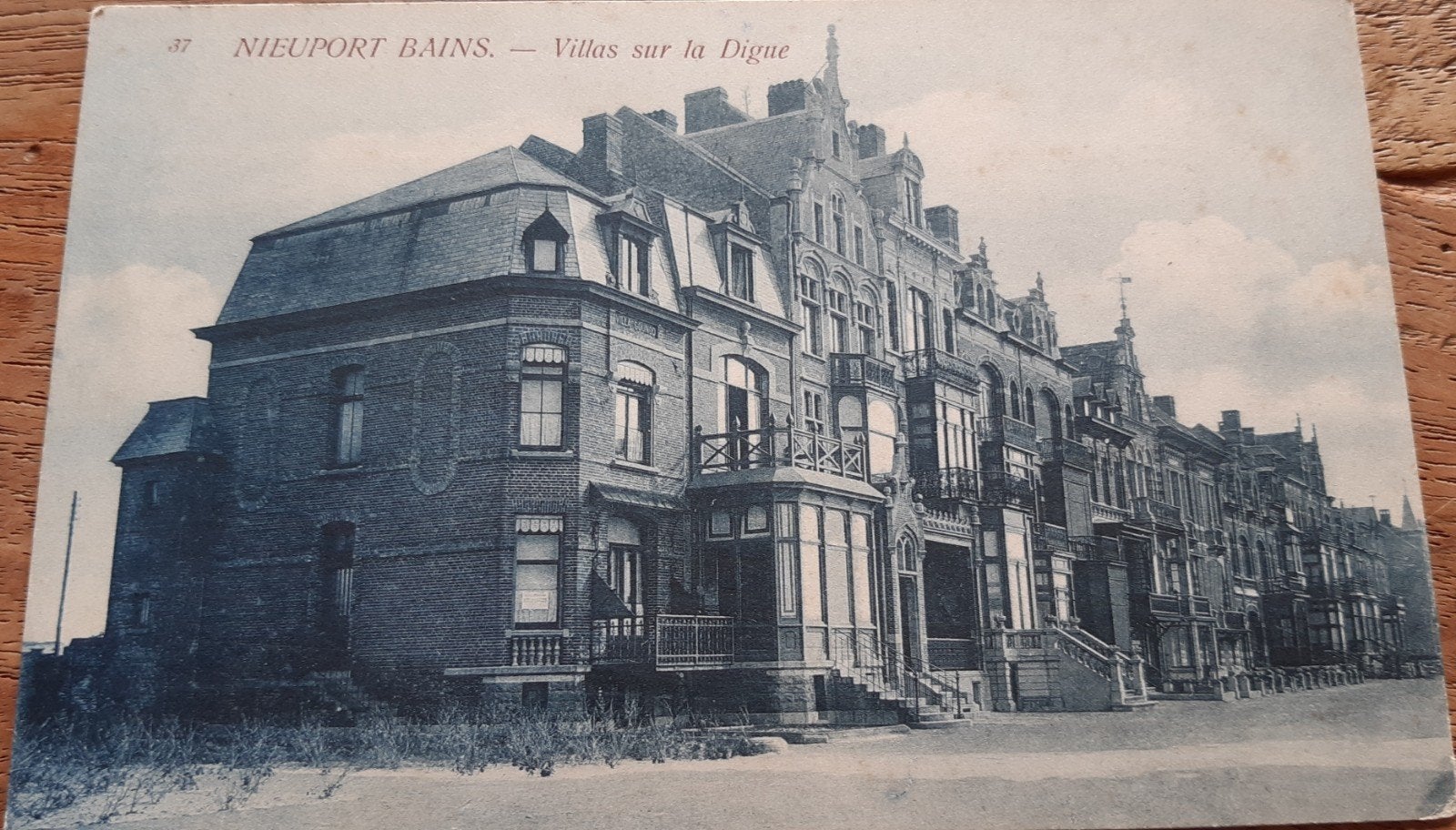 VILLAS EN BORD DE MER À NIEUPORT NIEUPORT DIGUE, Enlèvement ou Envoi