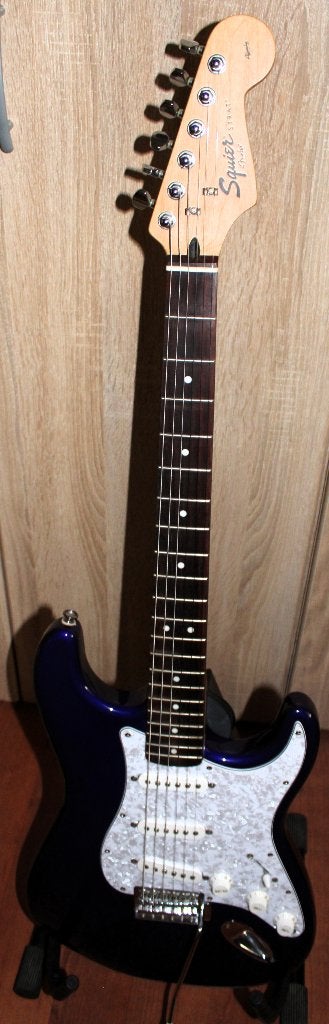 set de guitare SQUIER Affinity by Fender - amp - attributs, Fender, Avec ampli, Enlèvement, Utilisé