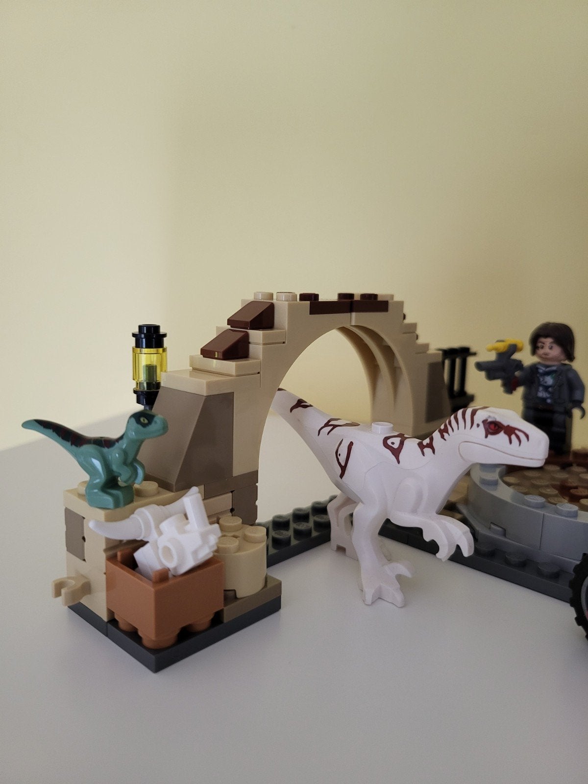 lego 76945 J.W. Atrociraptor Dinosaurus achtervolging., Jurassic World, Lego, Ophalen of Verzenden, Zo goed als nieuw