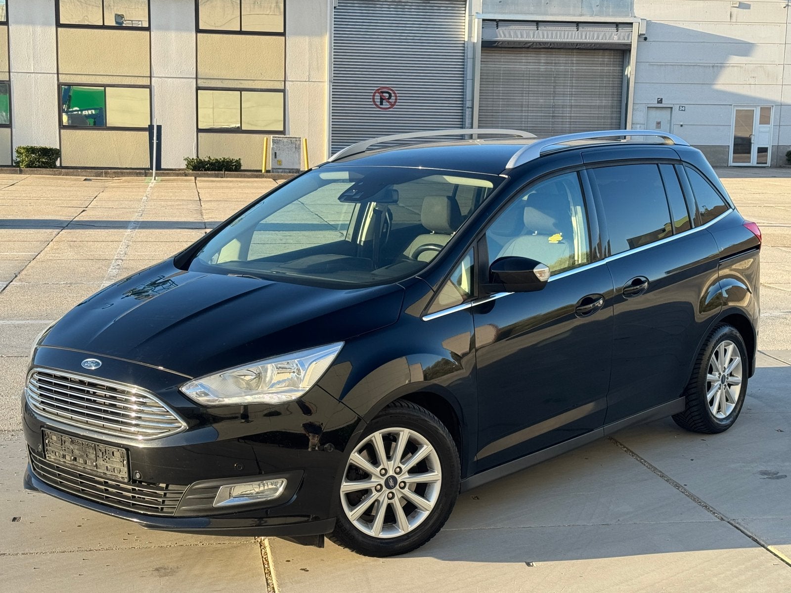 Ford Grand C-max gekeurd voor verkoop 7 plaats full option, Auto's, Verwarmde buitenspiegels, Stof, Handgeschakeld, 5 deurs