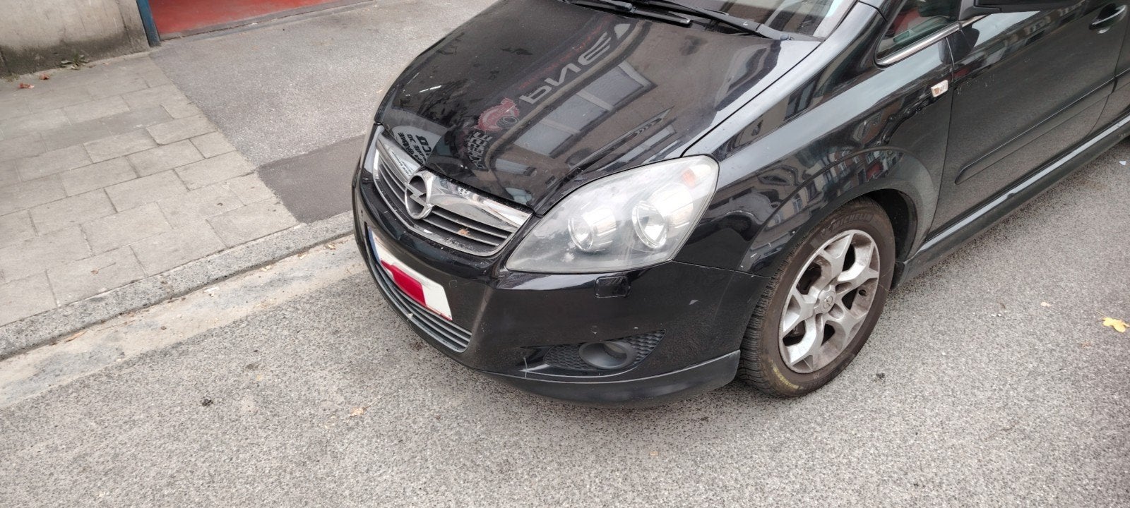 OPEL ZAFIRA B 1.8XER SPORT, Zwart, 4 cilinders, Parkeersensor, Zafira