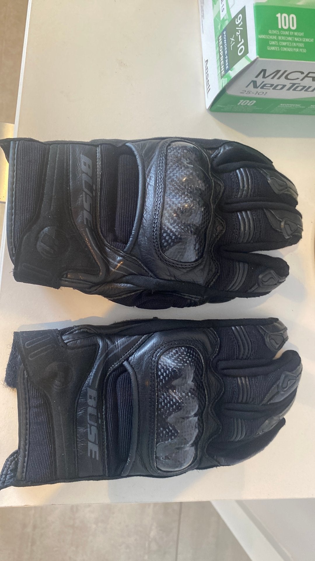Motorhandschoenen maat 9 BÜSE, Motoren, Ophalen of Verzenden