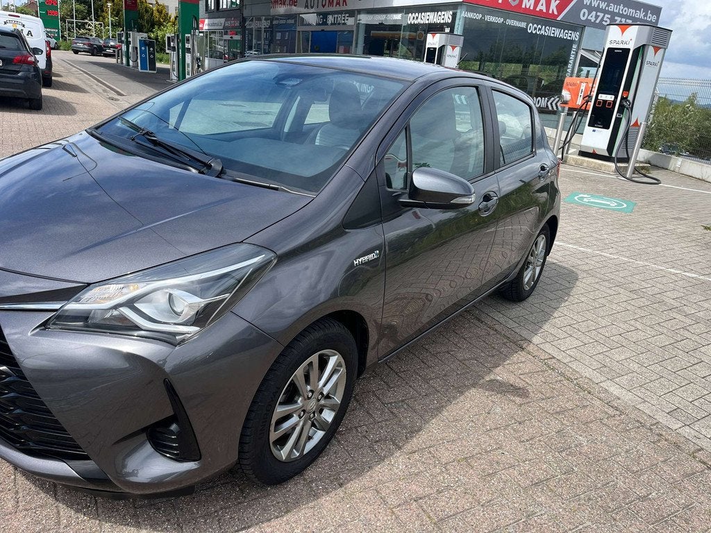 Toyota Yaris Yaris Hybrid 1.5i Dual VVT-iE Comfort CVT Garan, Autos, Toyota, Argent ou Gris, Achat, Euro 6, Entreprise