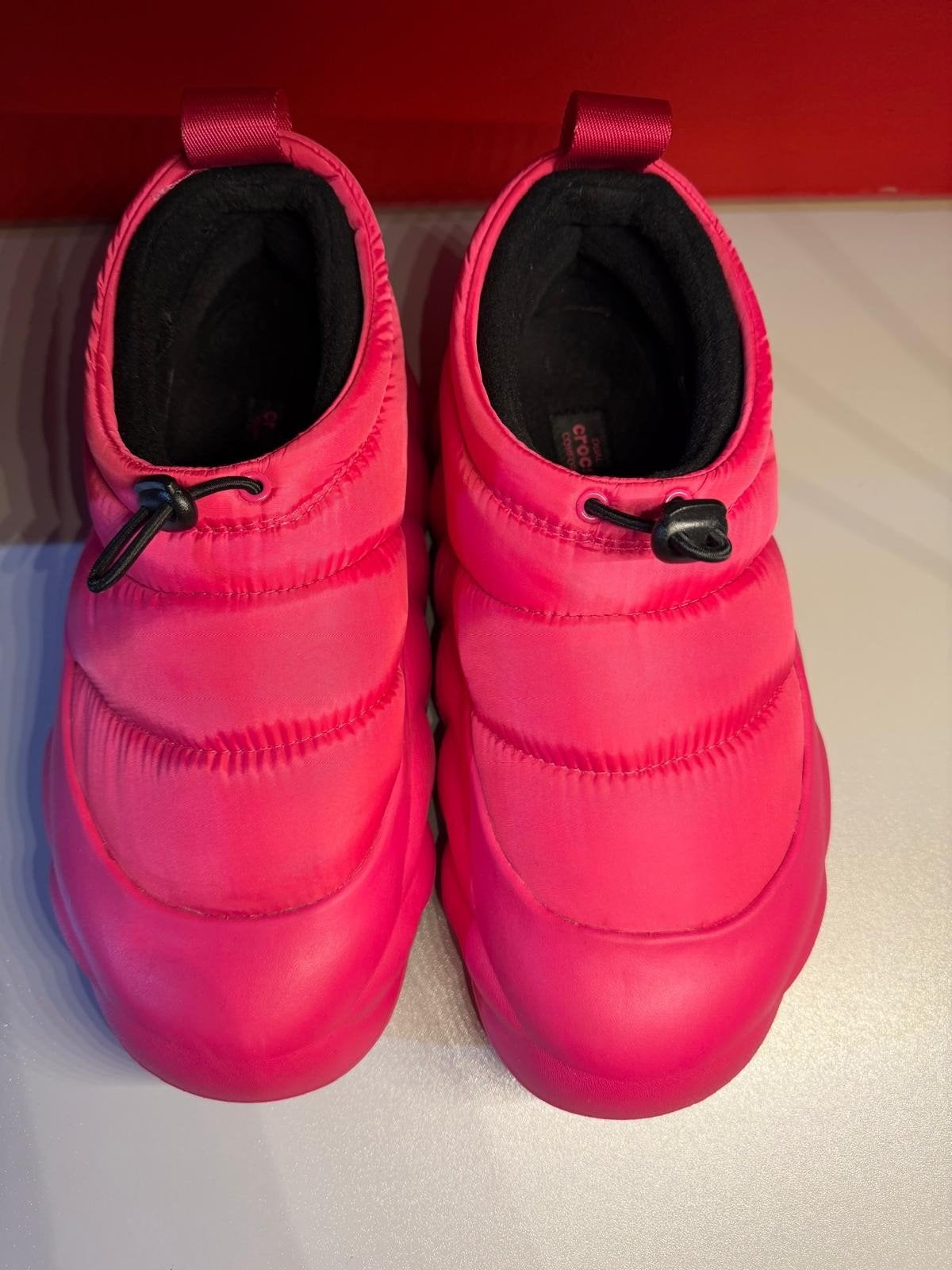 Roze crocs, Ophalen of Verzenden, Nieuw, Roze