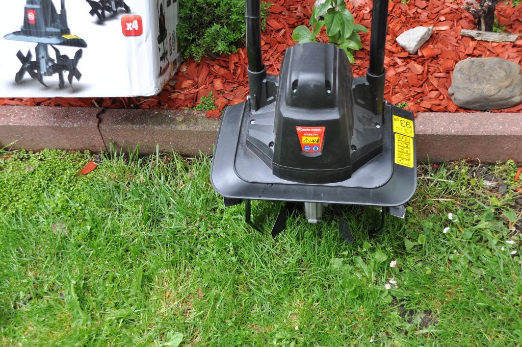 NIEUWE ELEKTRISCHE GRASMAAIER., Tuin en Terras, Hakselaars, Ophalen of Verzenden, Nieuw, Elektrisch