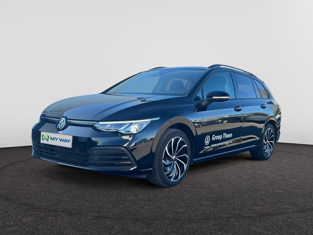 Volkswagen Golf VIII SW Golf SW 1.0 eTSI Life Business Premi, Automaat, Navigatiesysteem, Zwart, Break