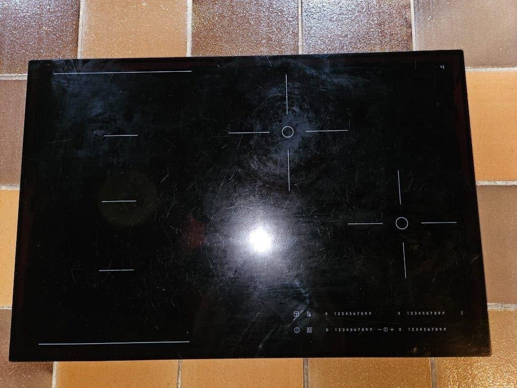 IKEA Inductiekookplaat HÖGKLASSIG 7,4 Kw, Electroménager, Enlèvement, Utilisé, Encastré, Induction