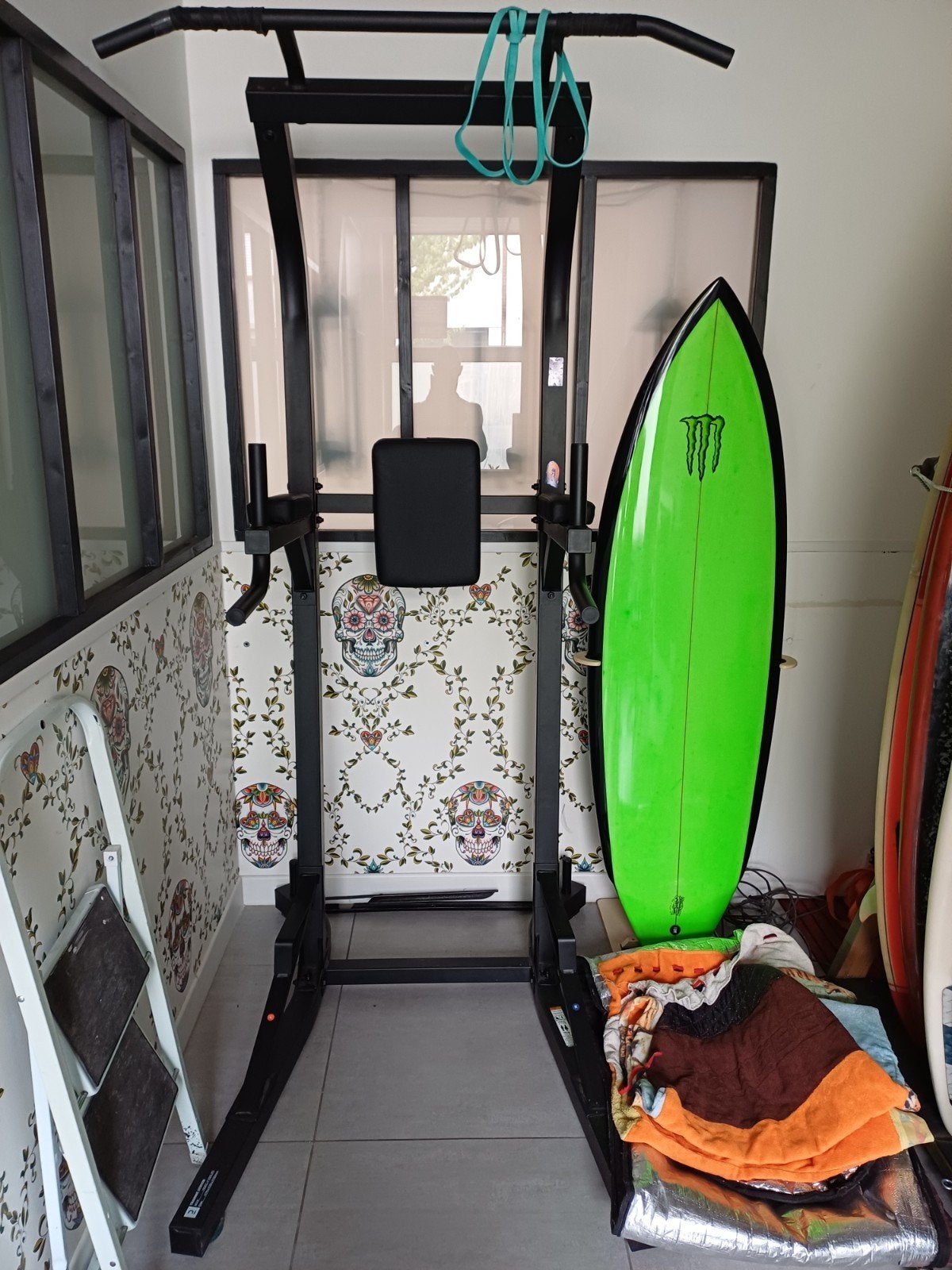 domyos training station 900, Enlèvement, Comme neuf, Pectoraux, Barre de traction