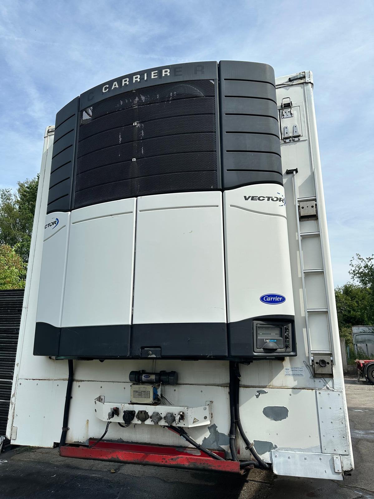 Oplegger koel/vries/frigo met laadklep, Particulier, Te koop