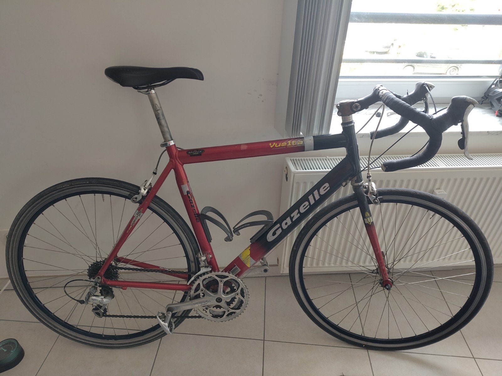 Vélo route Gazelle taille M, Vélos & Vélomoteurs, Vitesses, Frein sur jante, Enlèvement, Utilisé