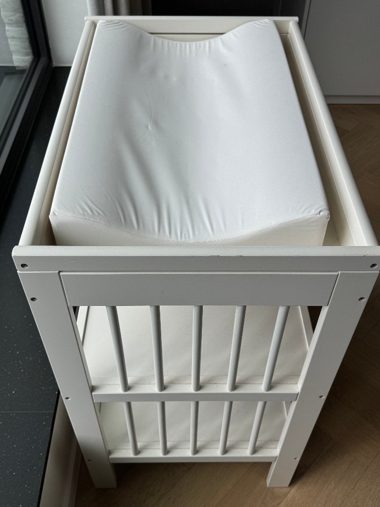 Ikea GULLIVER Commode met mat, Ophalen, 50 tot 70 cm, Zo goed als nieuw, 75 tot 100 cm