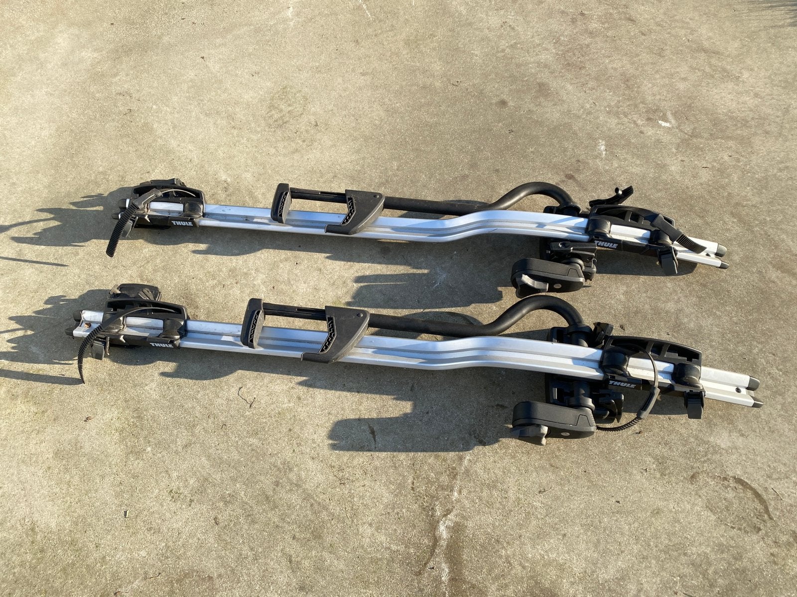 2 porte-vélos Thule, Enlèvement, Utilisé