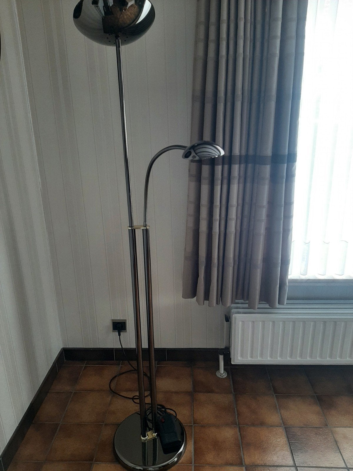 Vloerlamp met leeslamp, Ophalen