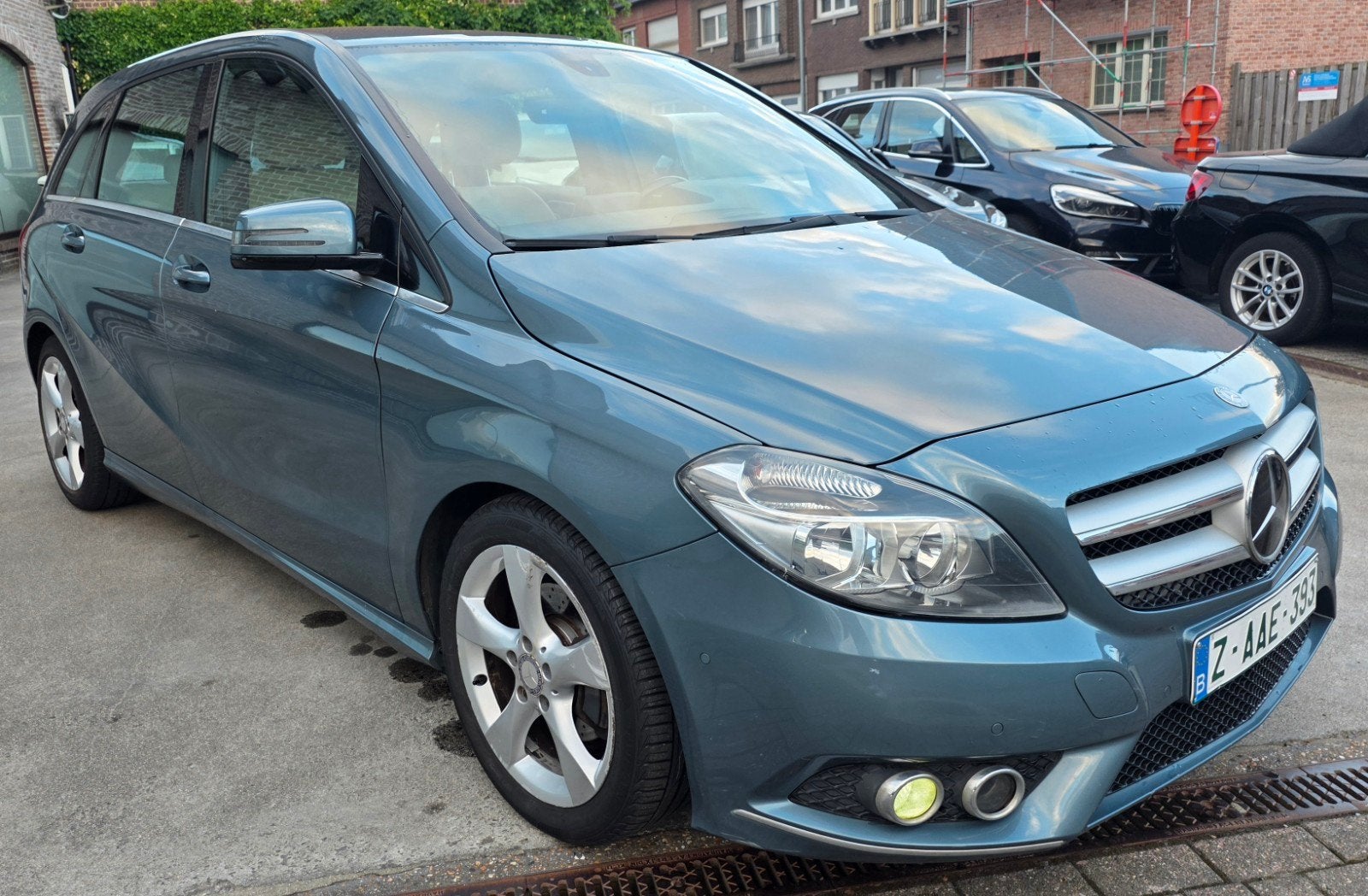 Mercedes-Benz B180 Euro 6, Blauw, Leder, Bedrijf, 5 zetels