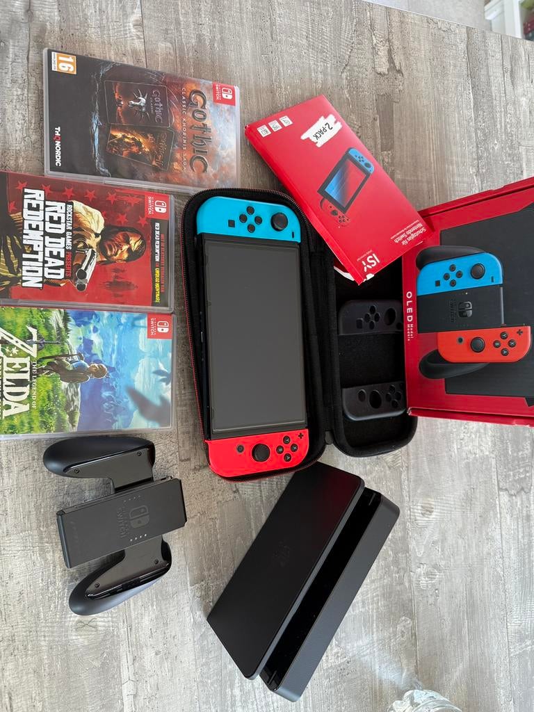 Nintendo switch oled met games nieuwstaat, Enlèvement, Comme neuf, Switch OLED, Avec jeux