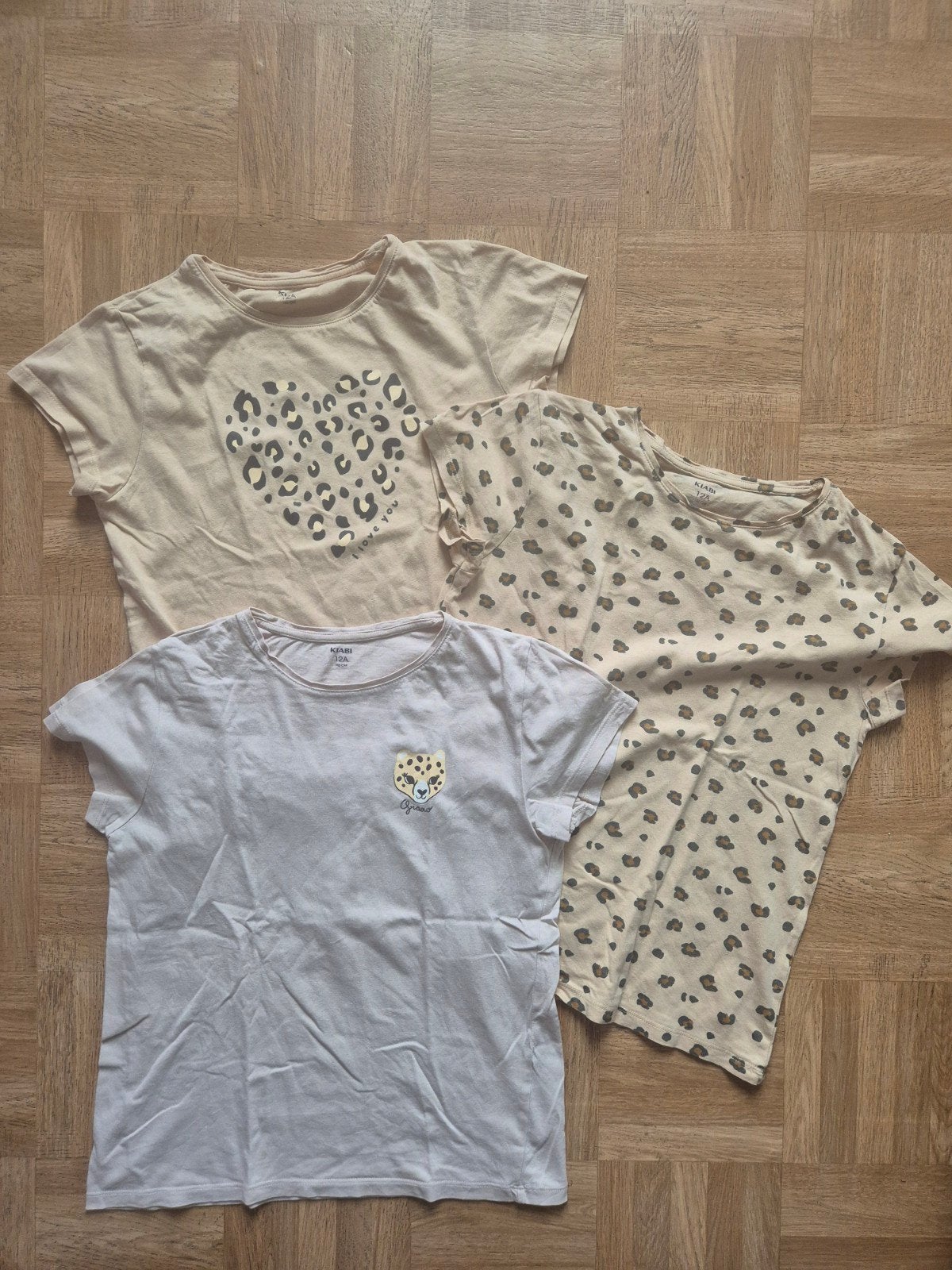 Lot de 3 t-shirts kiabi 12ans, Enfants & Bébés, Vêtements enfant | Taille 152, Enlèvement ou Envoi, Comme neuf, Kiabi, Fille