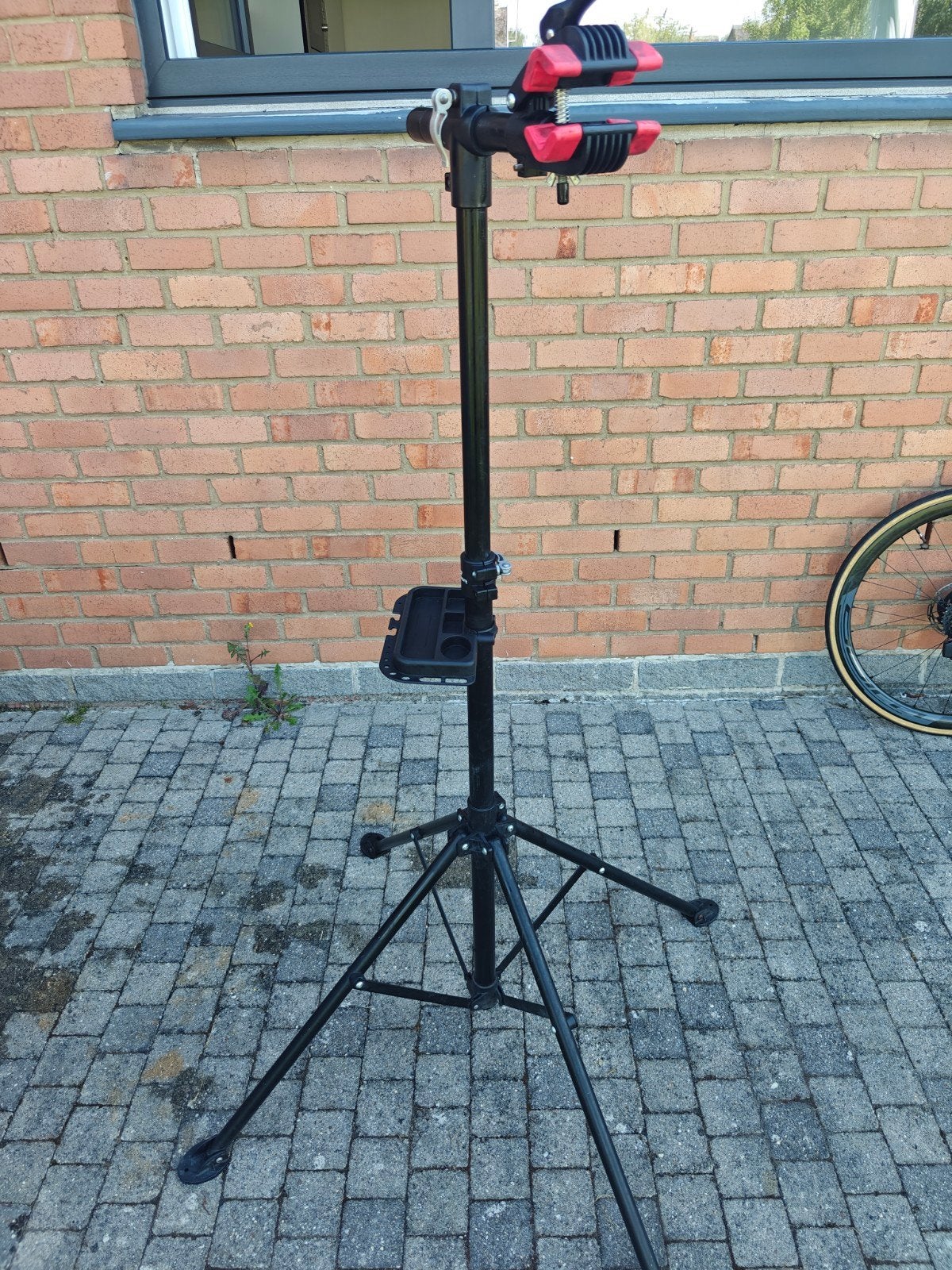Walfort fietsenrek - Ideaal onderhoud en reparatie, Ophalen