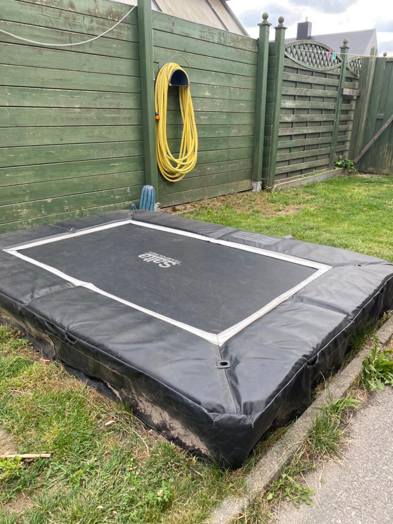 Salta trampoline, Ophalen, Gebruikt