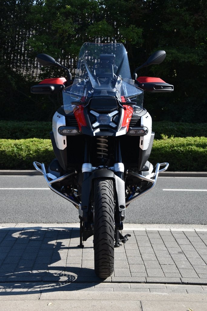 BMW R 1300 ESSENCE - 2025, Motos, Motos | BMW, Permis Moto A, Tourisme, Entreprise, Occasion