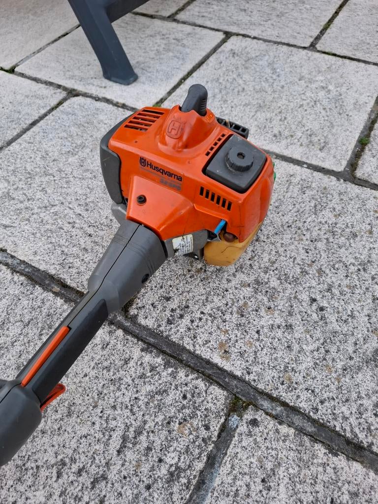 Taille thermique Husqvarna téléscopique, Enlèvement ou Envoi